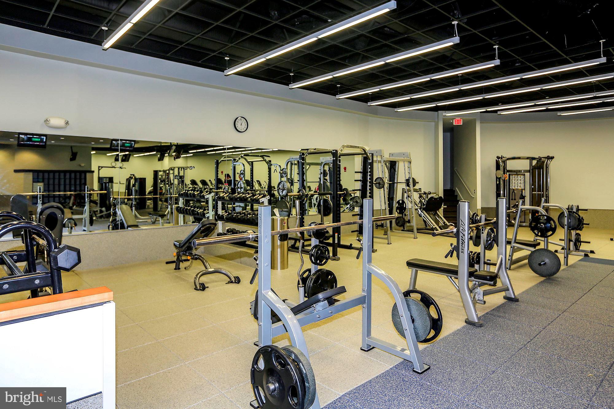 RIVER PLACE NORTH - Residential