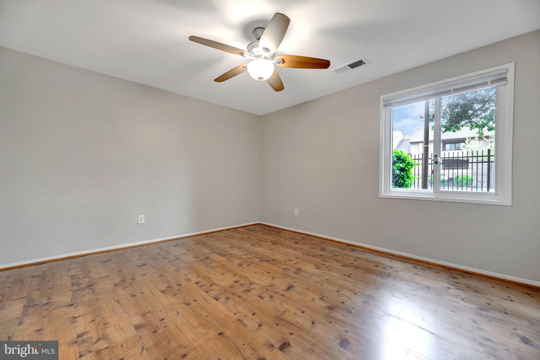 509 FLORIDA AVENUE T3