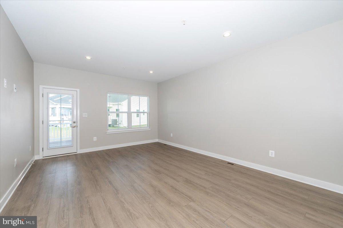 NELLS ACRES - Residential