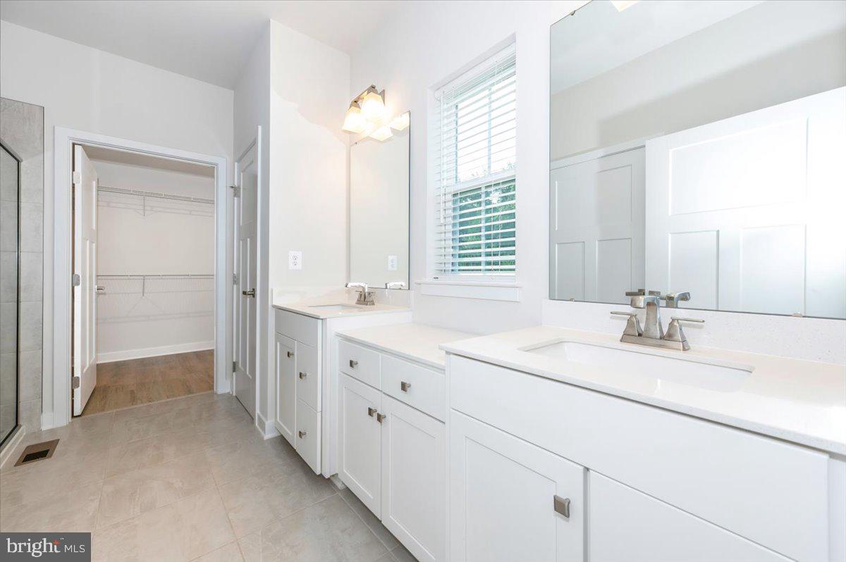 NELLS ACRES - Residential