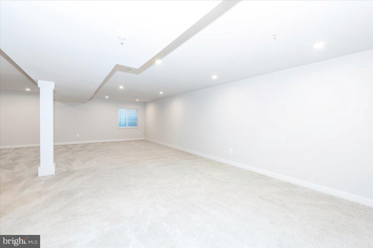 NELLS ACRES - Residential