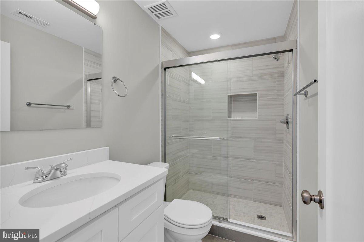 NORRIS SQUARE - Residential