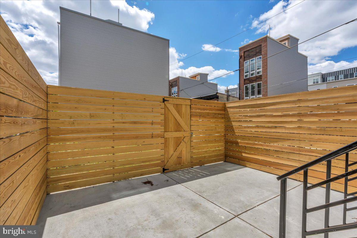 NORRIS SQUARE - Residential