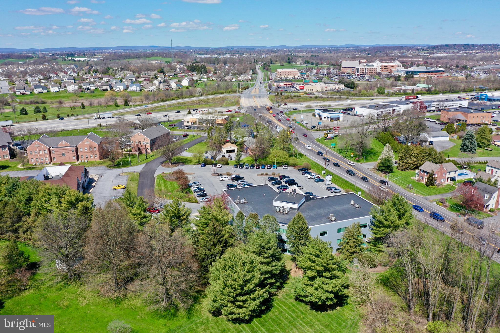 930 RED ROSE COURT 200