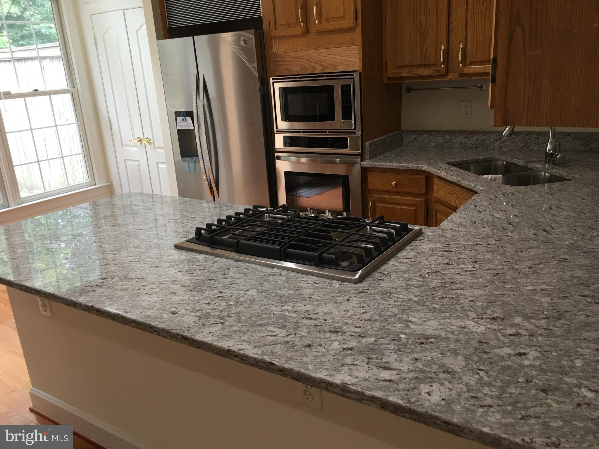 ROSE HILL FALLS - Residential