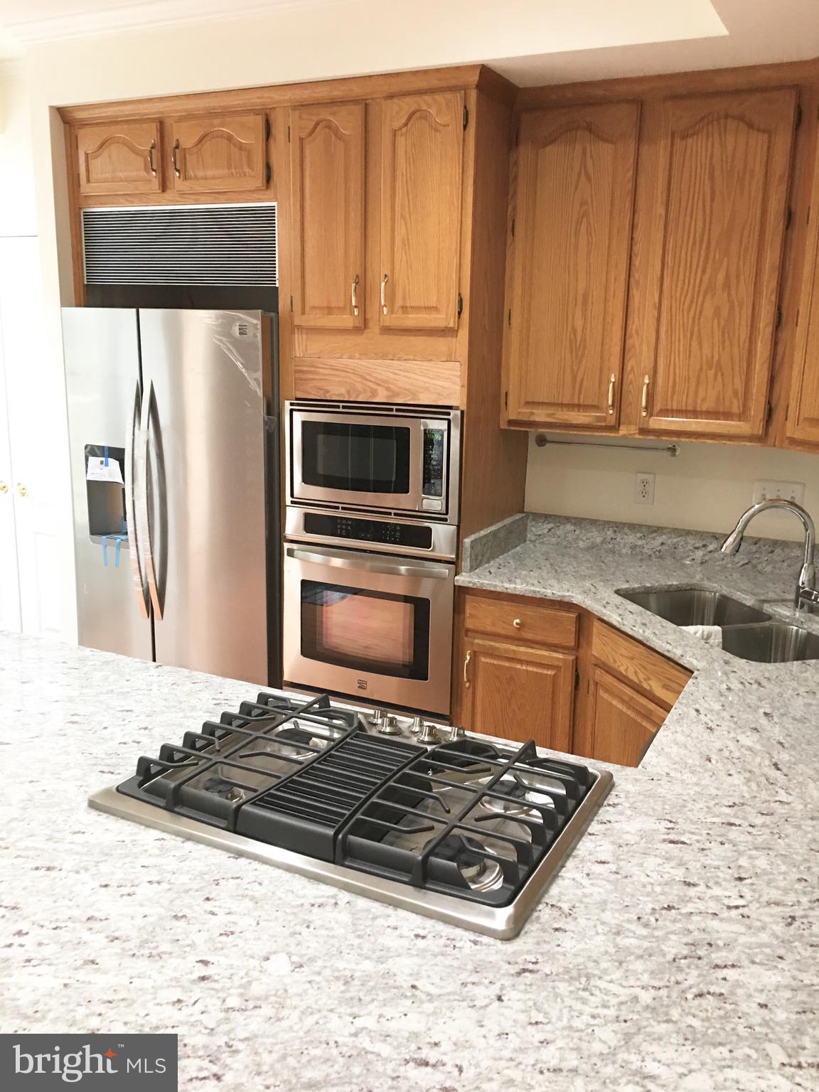 ROSE HILL FALLS - Residential