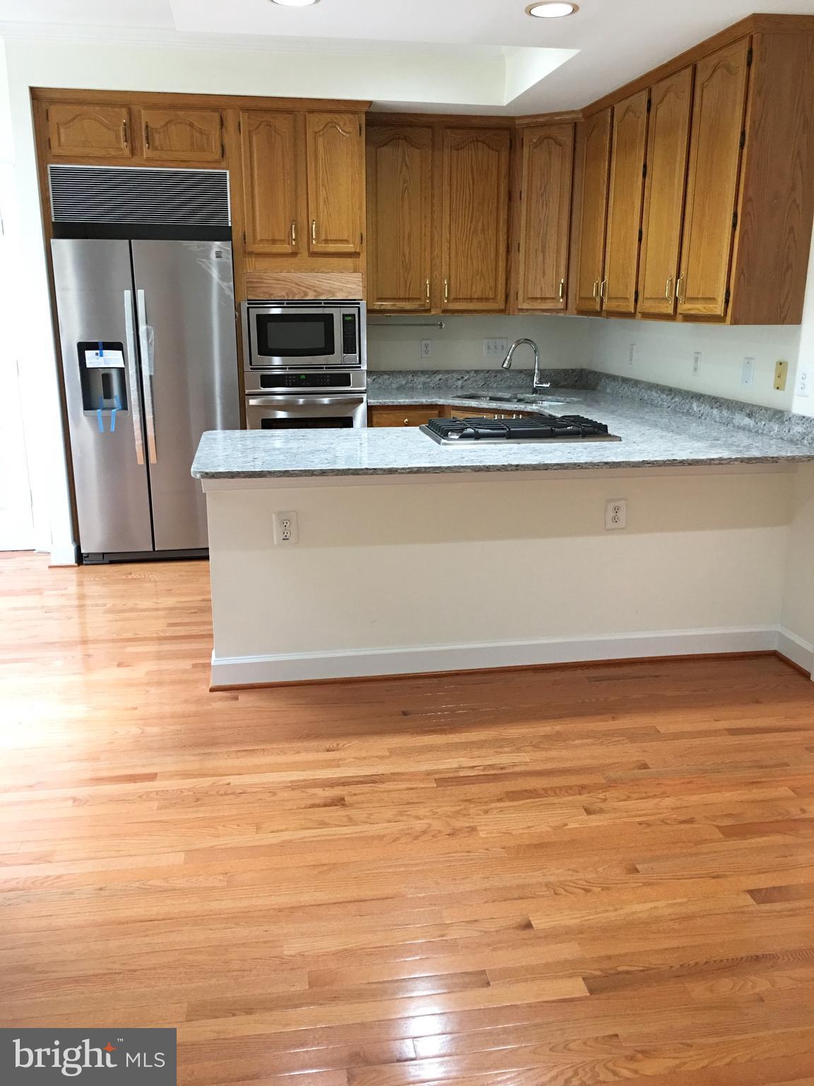 ROSE HILL FALLS - Residential