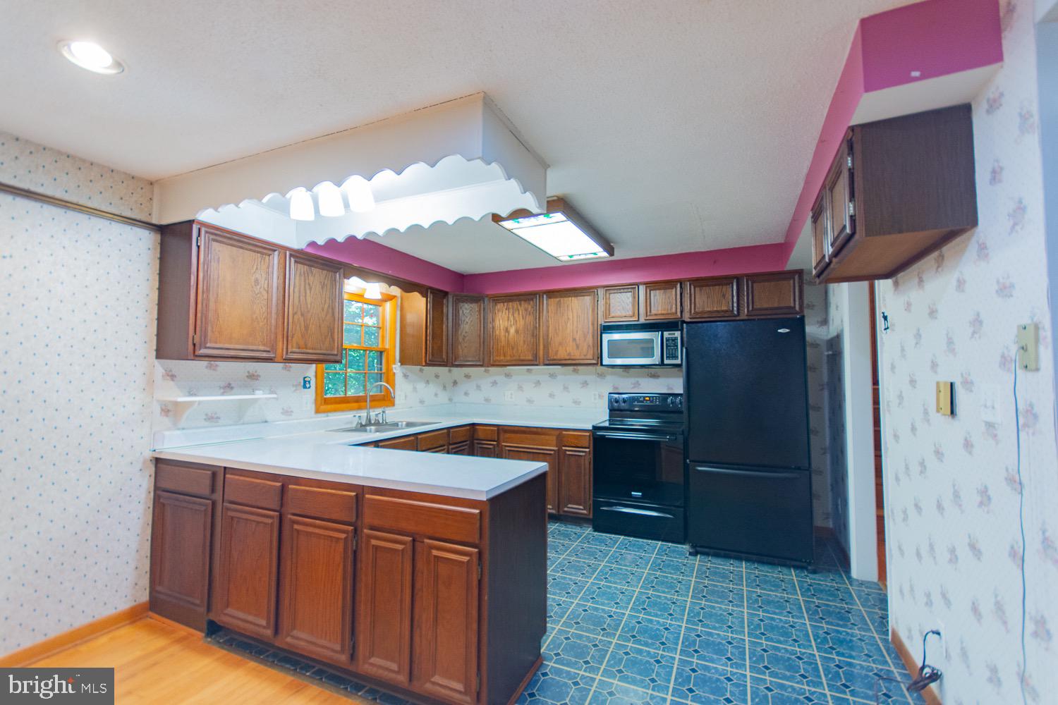 BLUE RIDGE ACRES - Residential