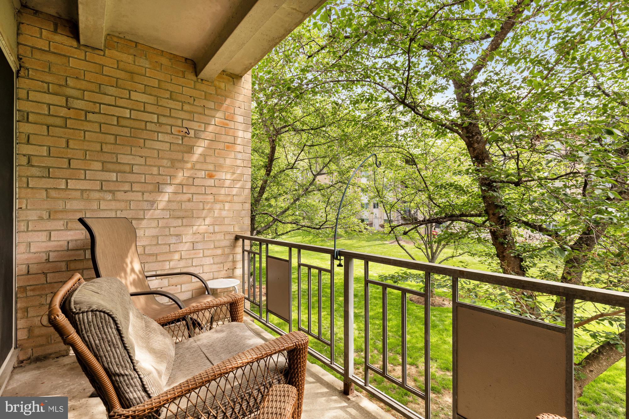 BETHESDA PARK - Residential