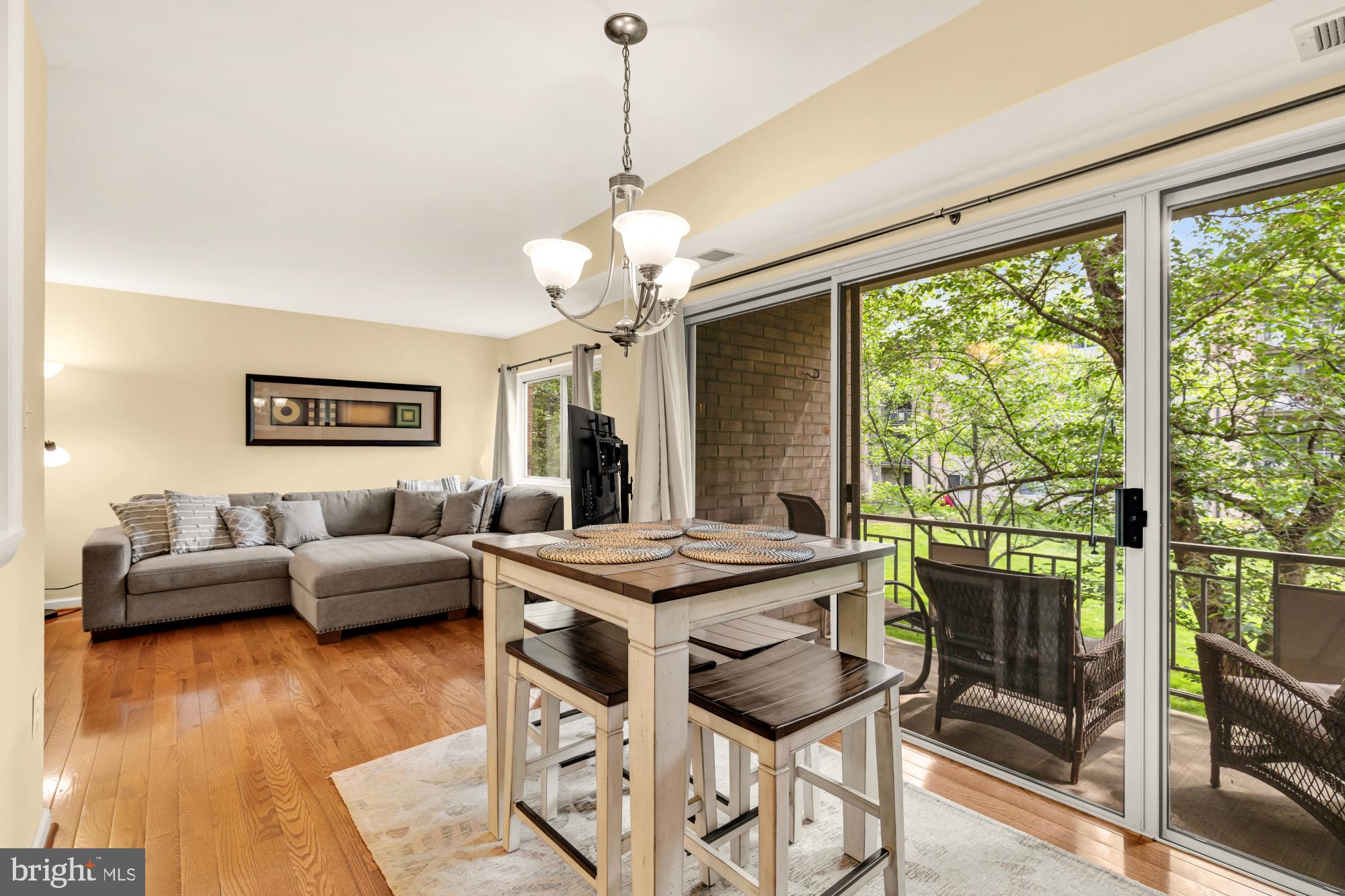 BETHESDA PARK - Residential