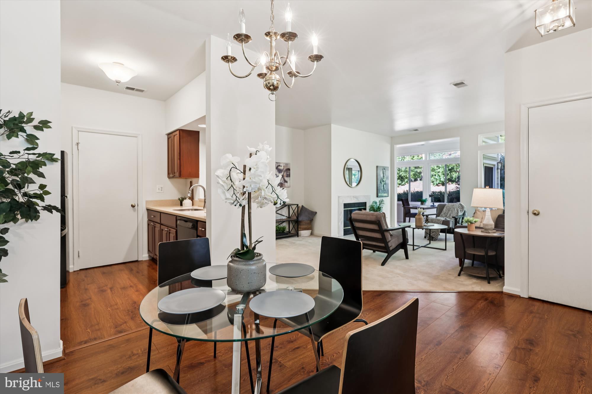 12312 STRONG COURT 557