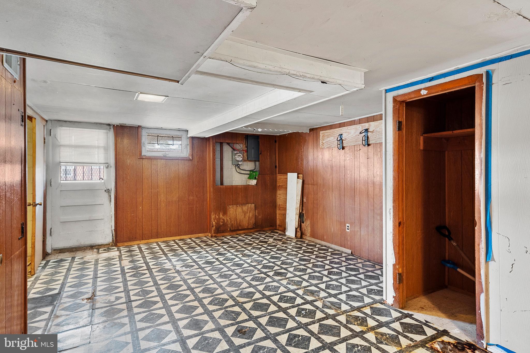 CLYBURN - Residential