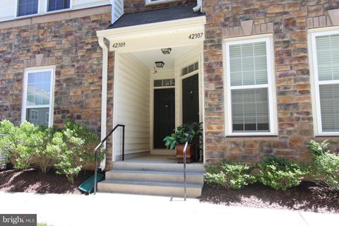 Homes For Rent - 42309 San Juan Terrace<br/> ALDIE, VA 20105