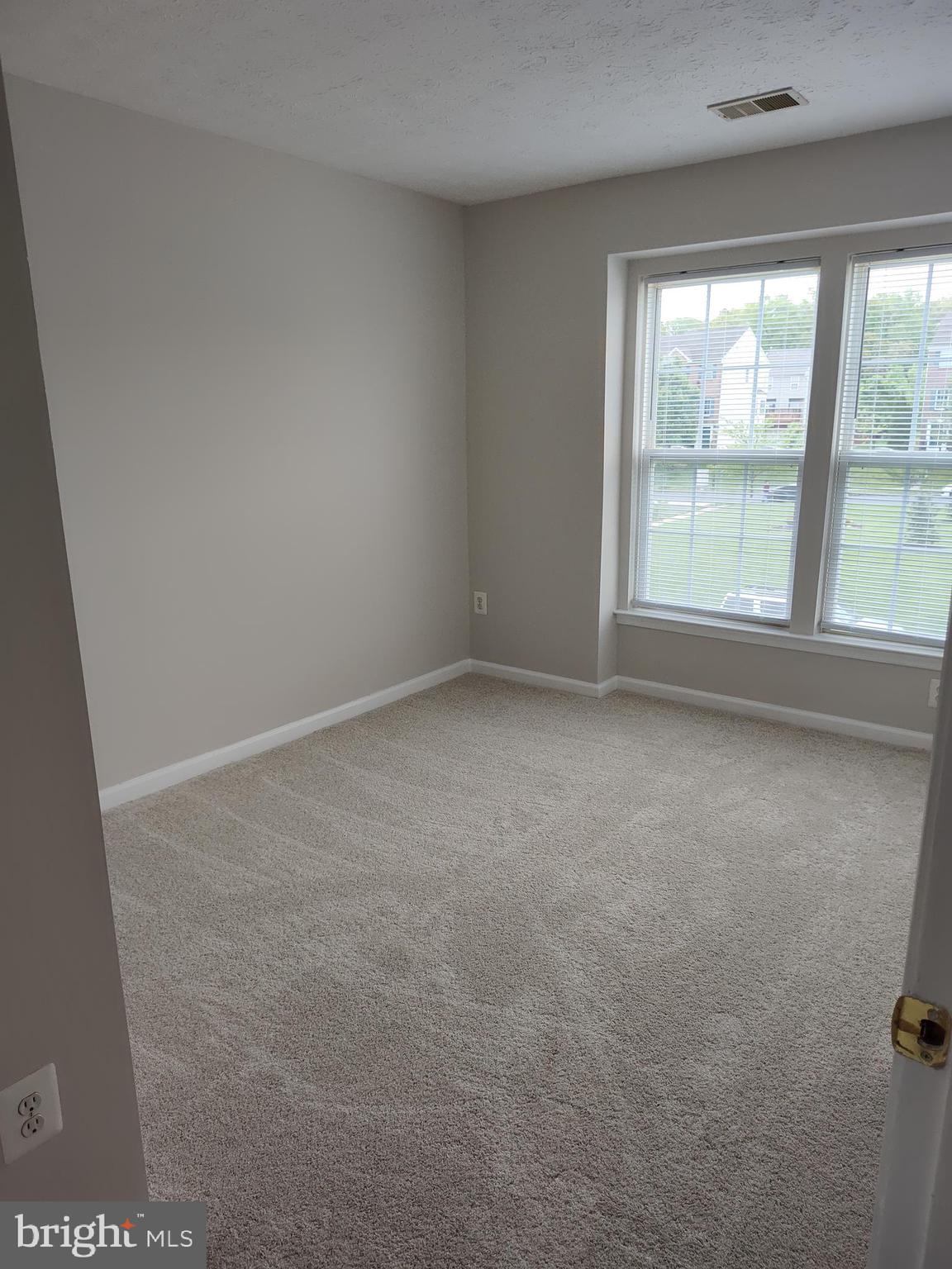 EATON SQUARE - Residential Lease