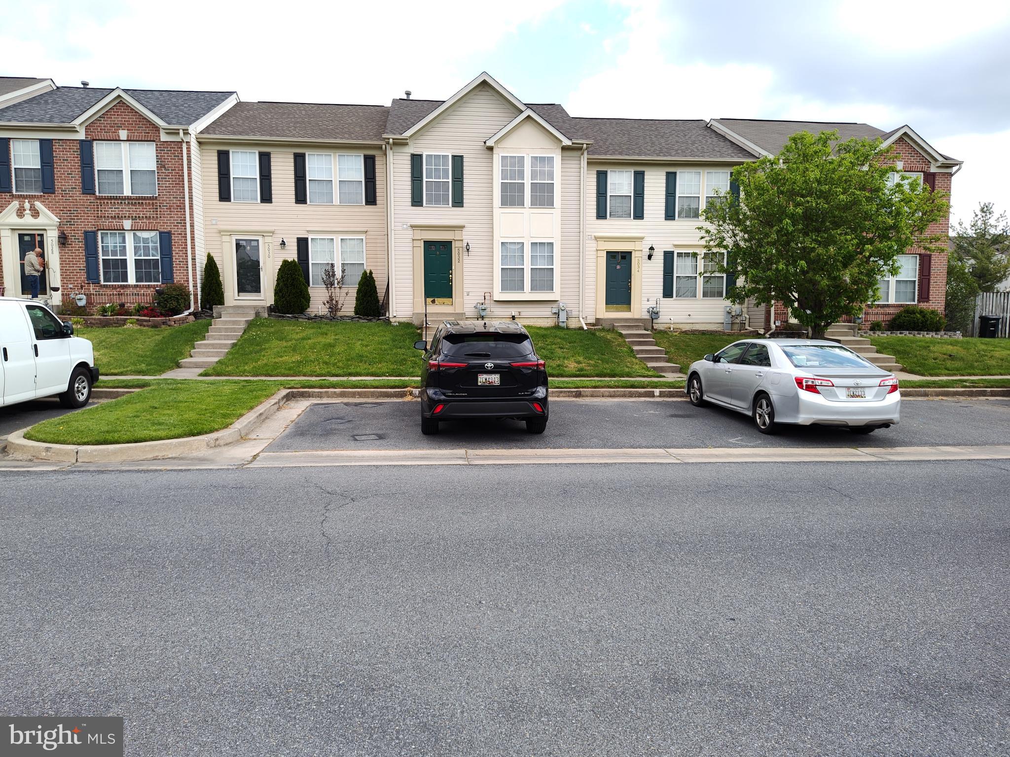 EATON SQUARE - Residential Lease