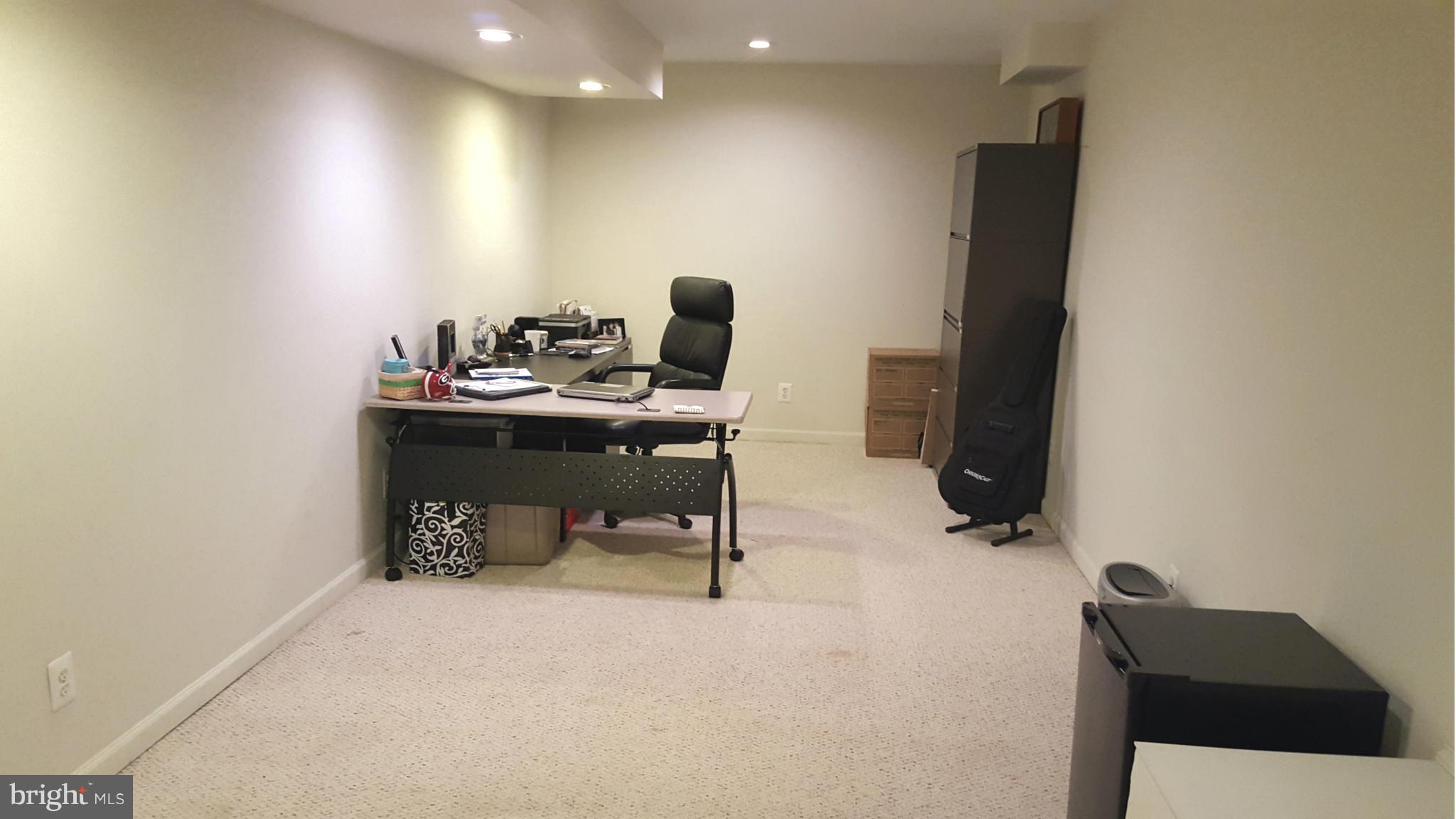 JOHNSON ESTATES - Residential