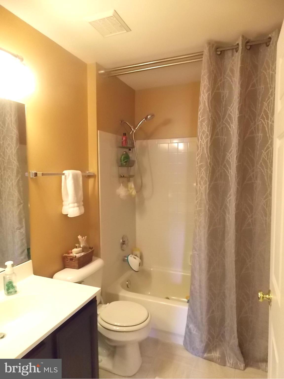 JOHNSON ESTATES - Residential