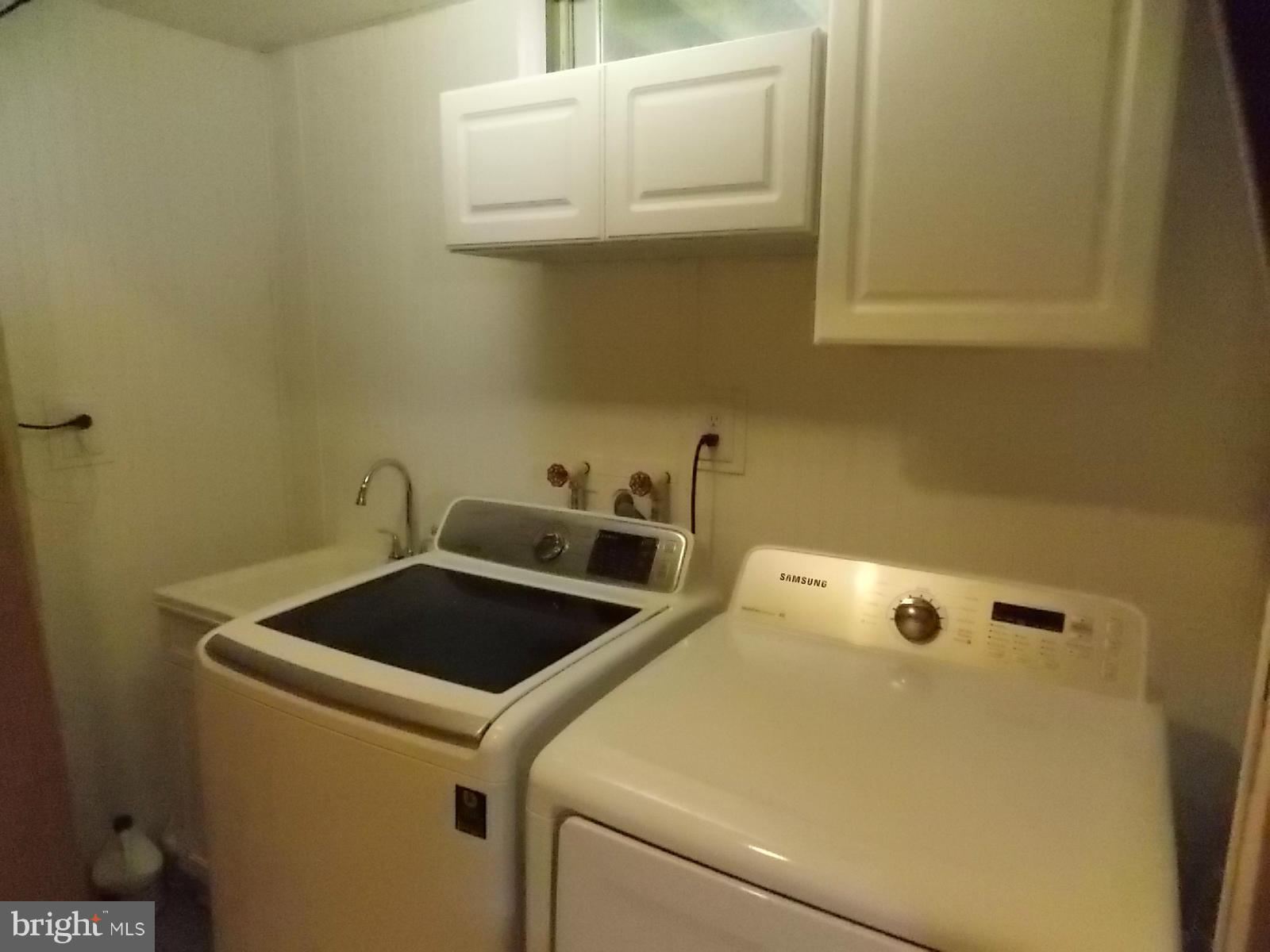 JOHNSON ESTATES - Residential