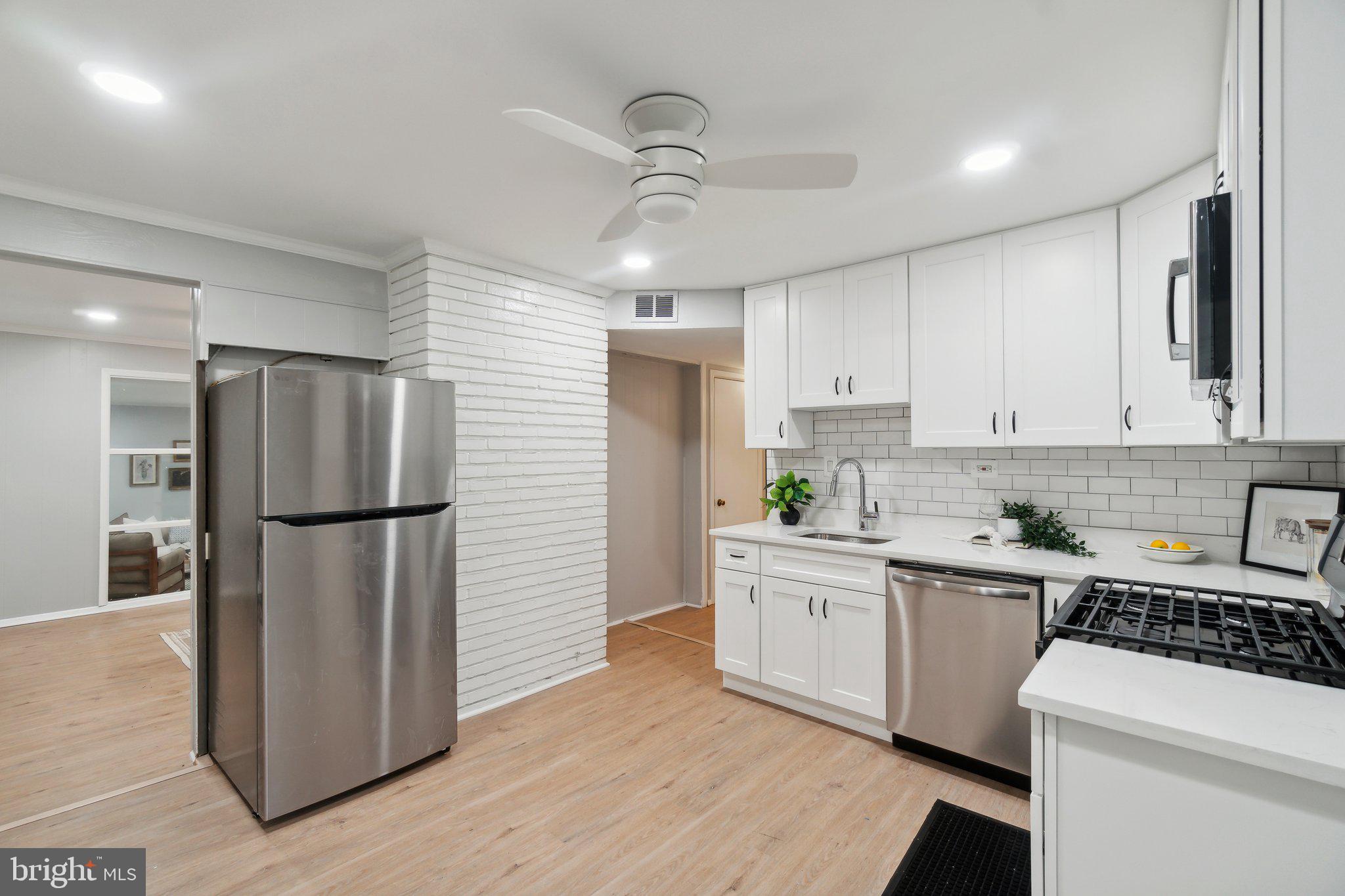 TWINBROOK - Residential Lease