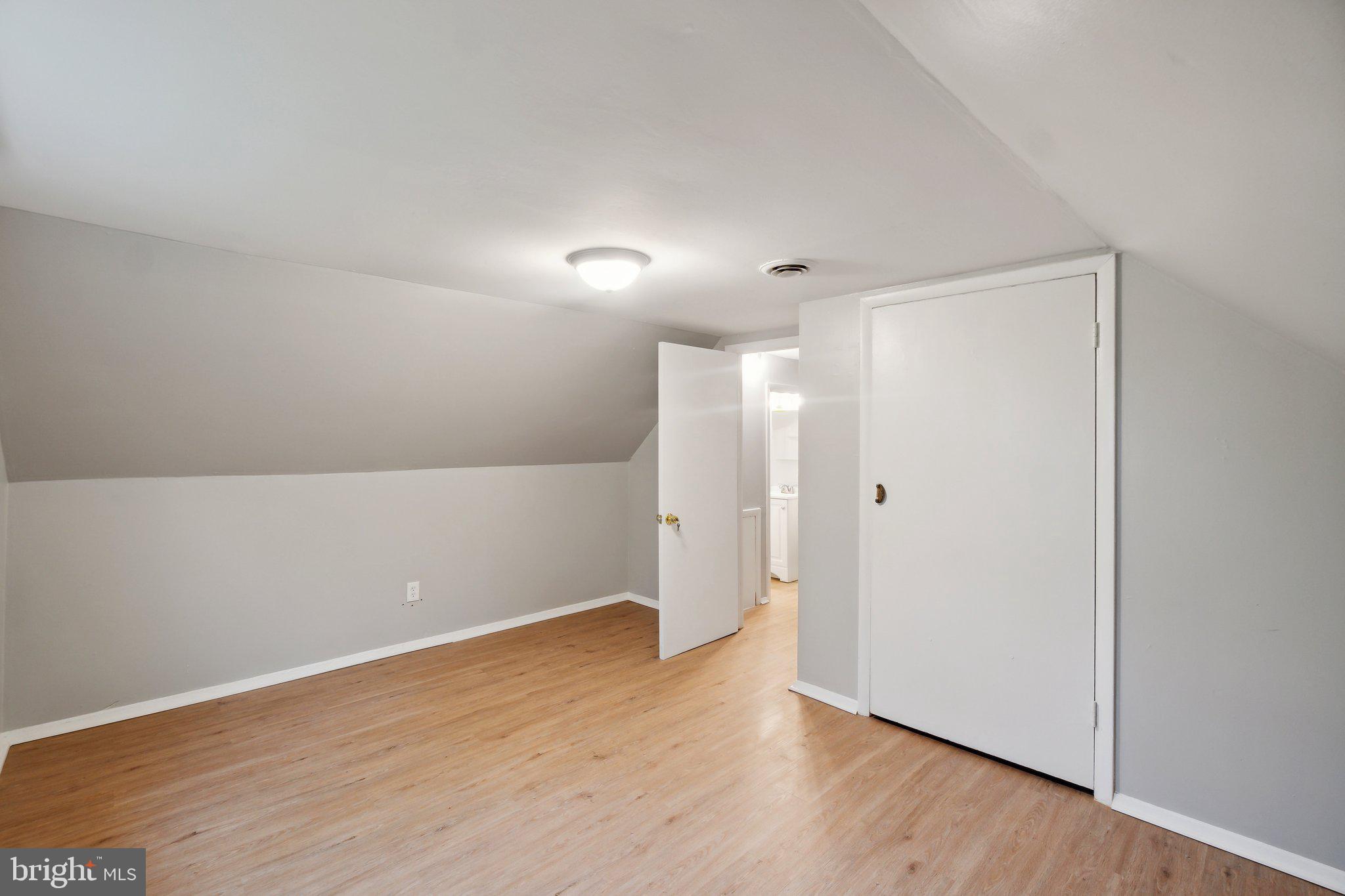 TWINBROOK - Residential Lease