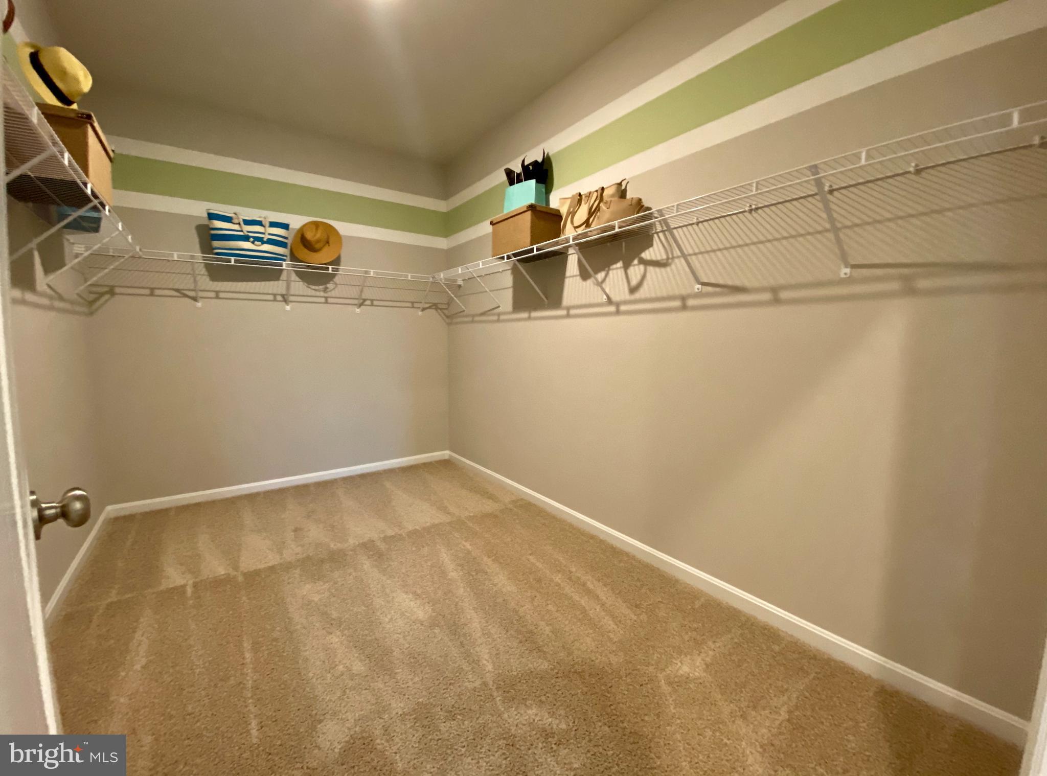 GANNON RANGE - Residential