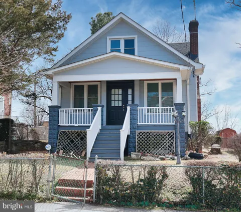 MLS: DCDC2189164