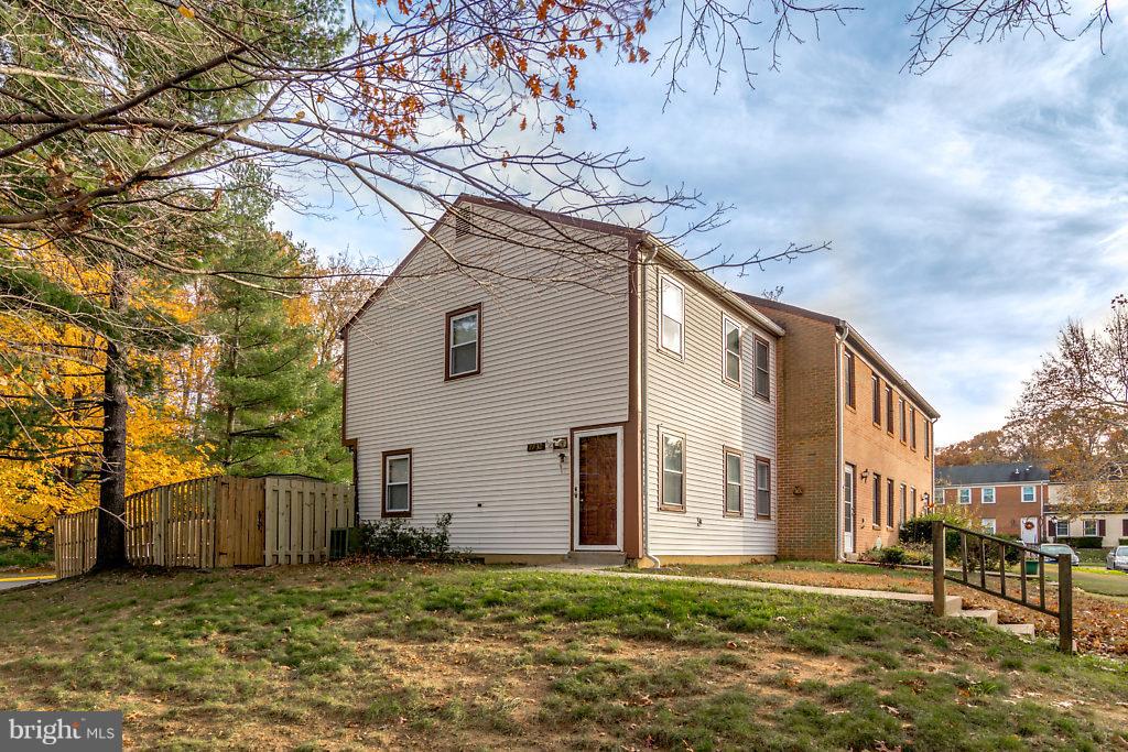 NEWINGTON STATION - Residential Lease