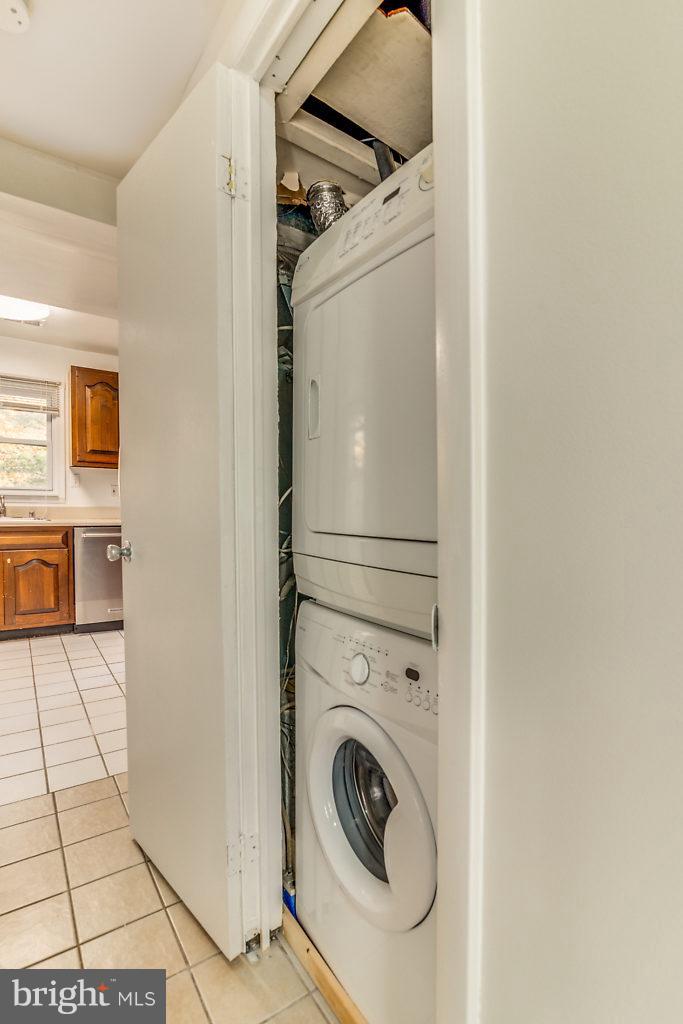 NEWINGTON STATION - Residential Lease