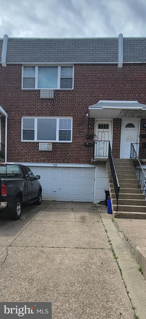Condo For Rent - 7828 Hasbrook Avenue<br/> PHILADELPHIA, PA 19111