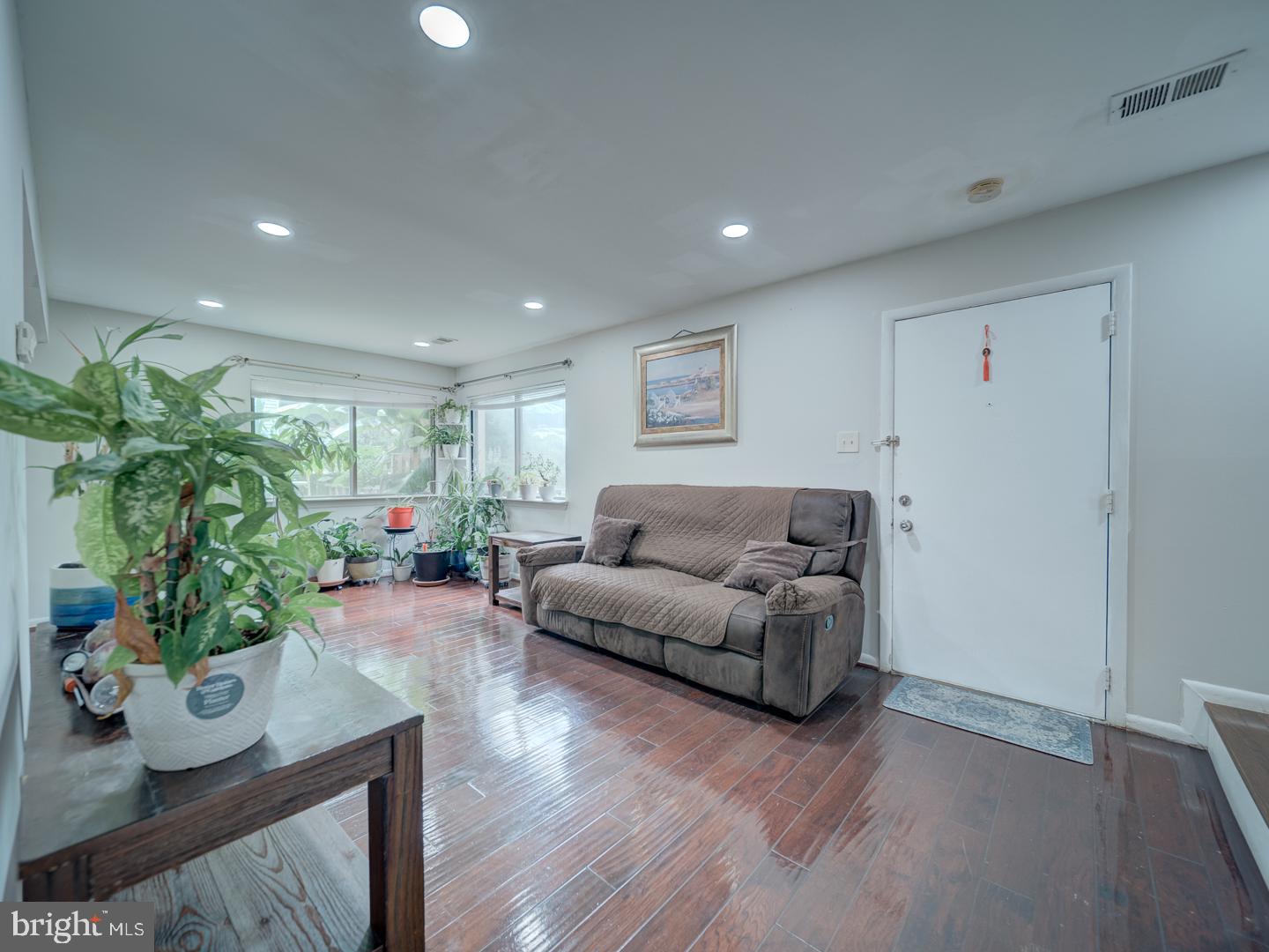 5674 OAK TANAGER COURT