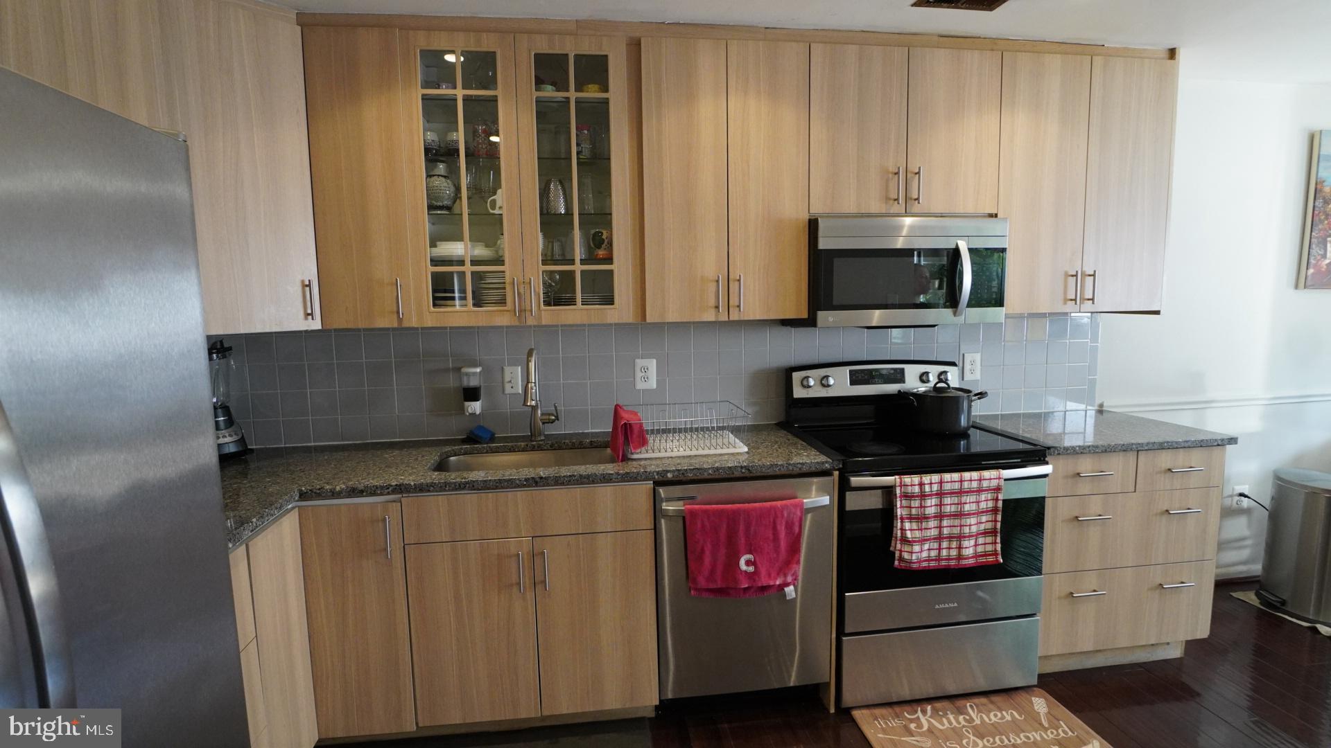 5674 OAK TANAGER COURT