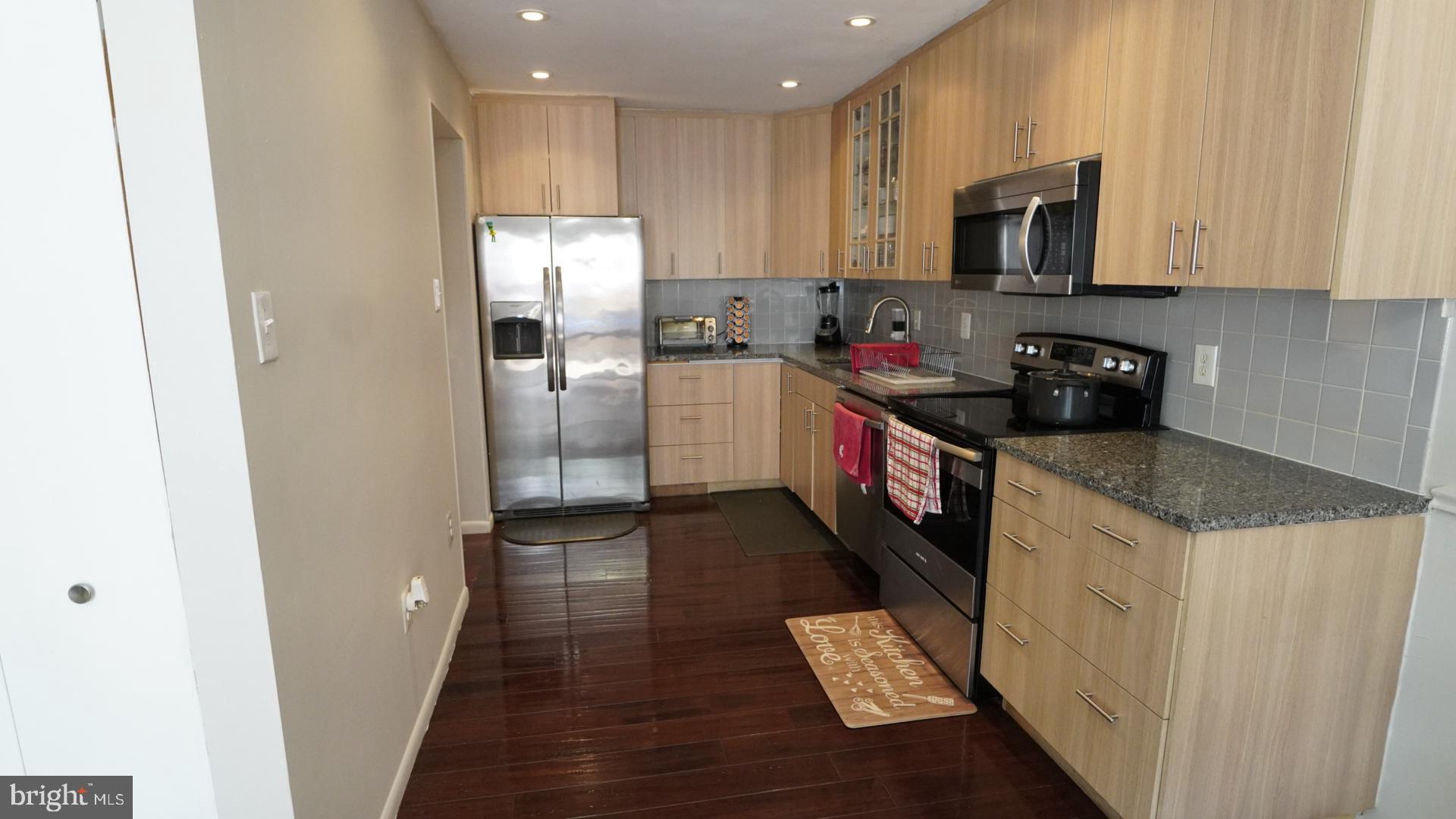 5674 OAK TANAGER COURT