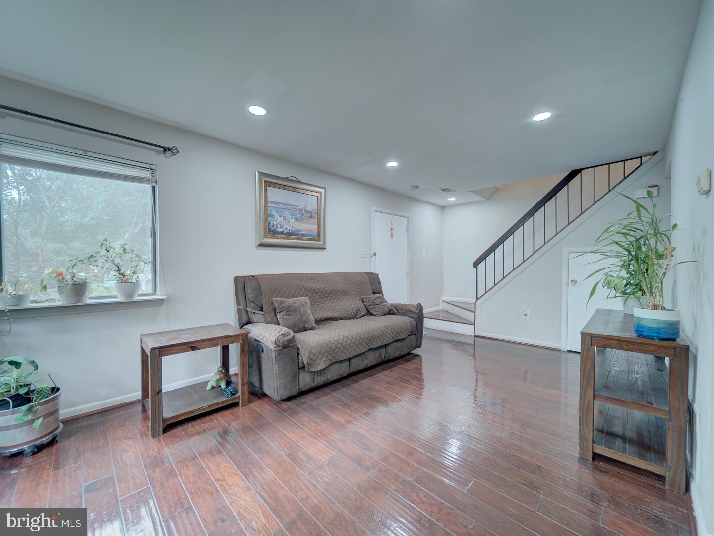 5674 OAK TANAGER COURT