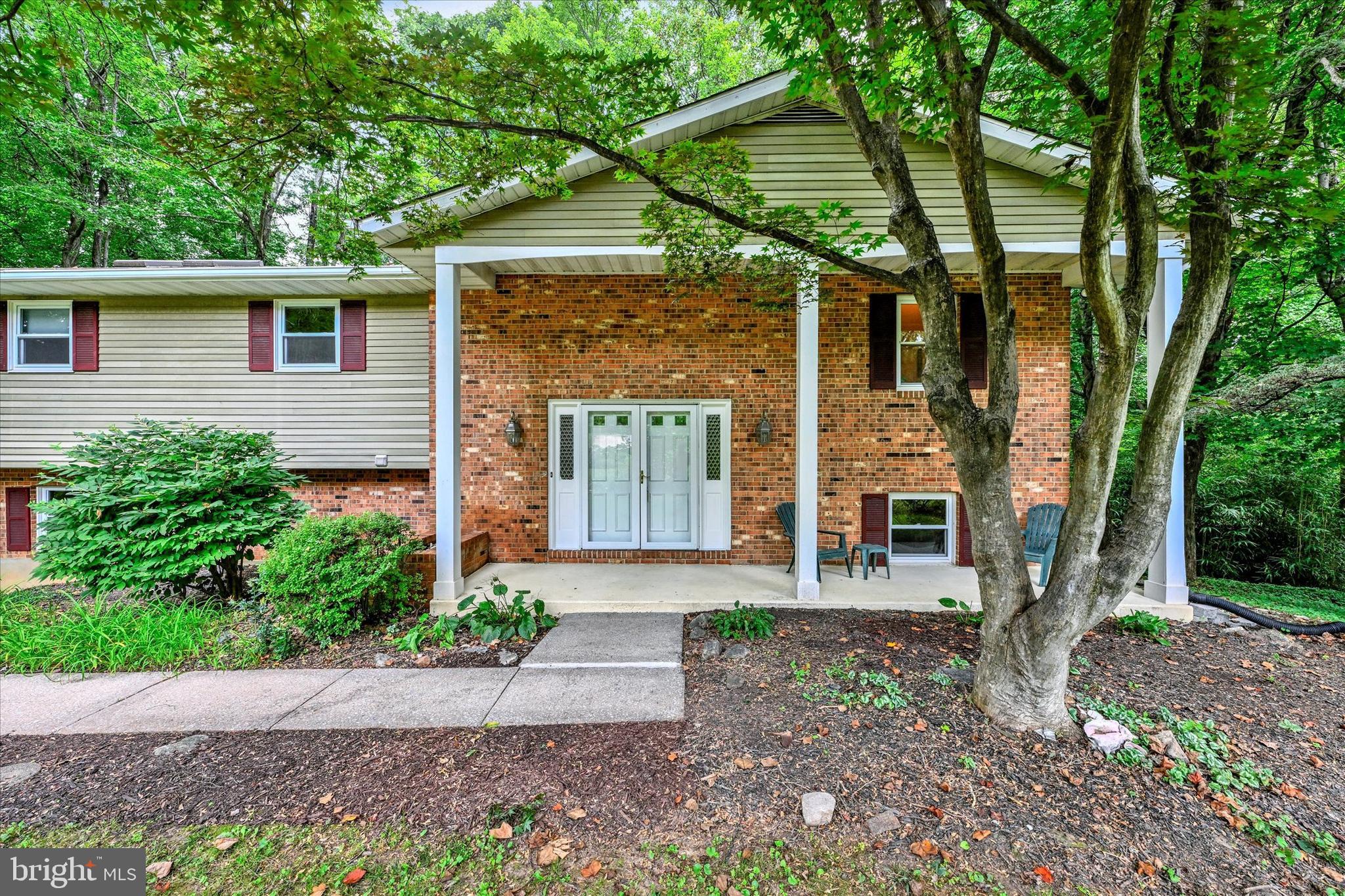 SUNNY ACRES - Residential