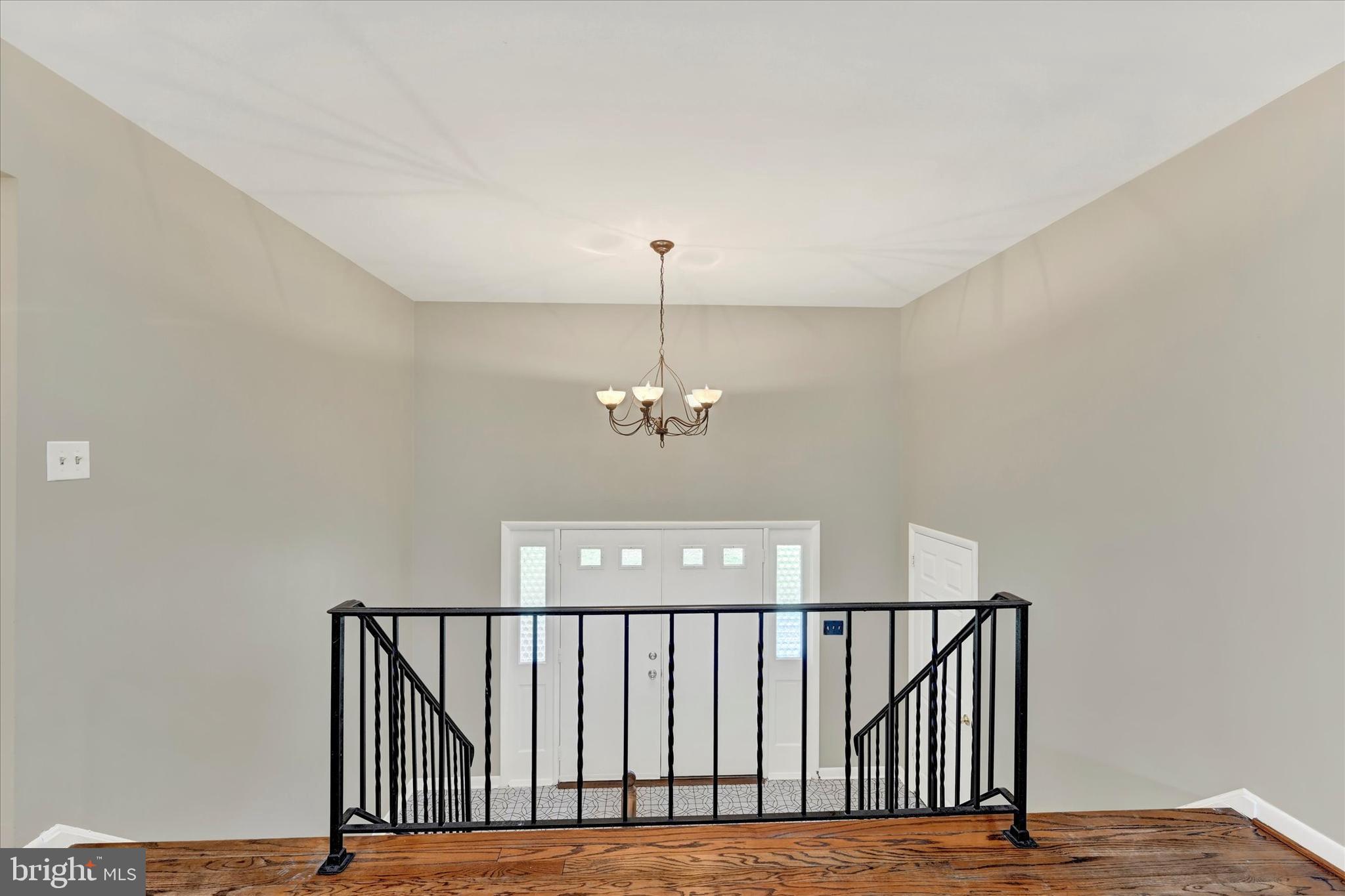 SUNNY ACRES - Residential