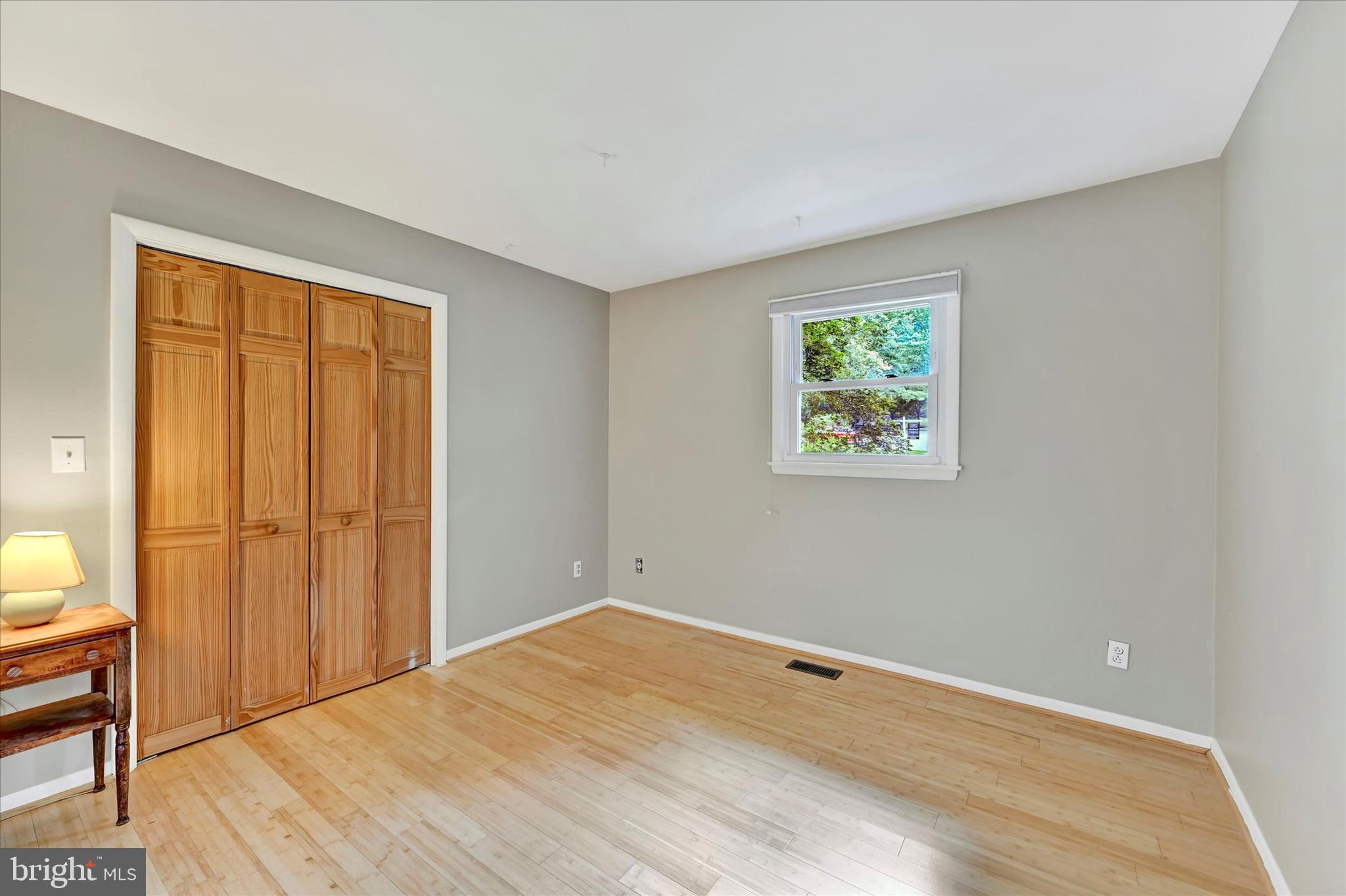 SUNNY ACRES - Residential