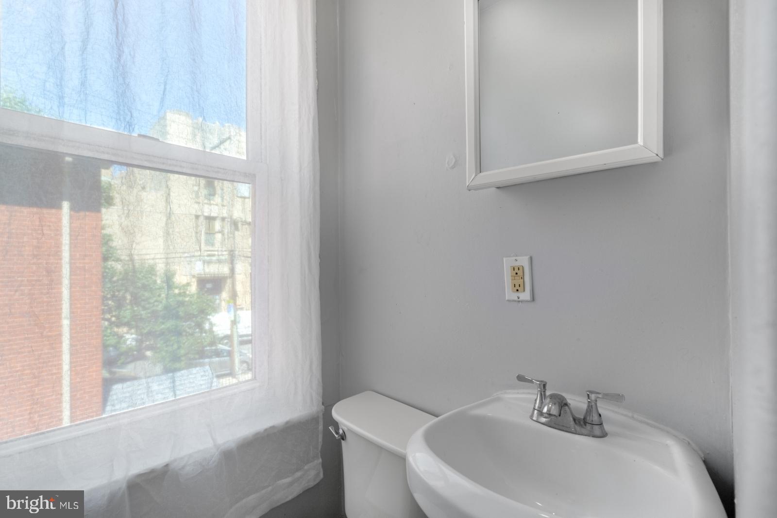 TEMPLE UNIVERSITY - Residential Income