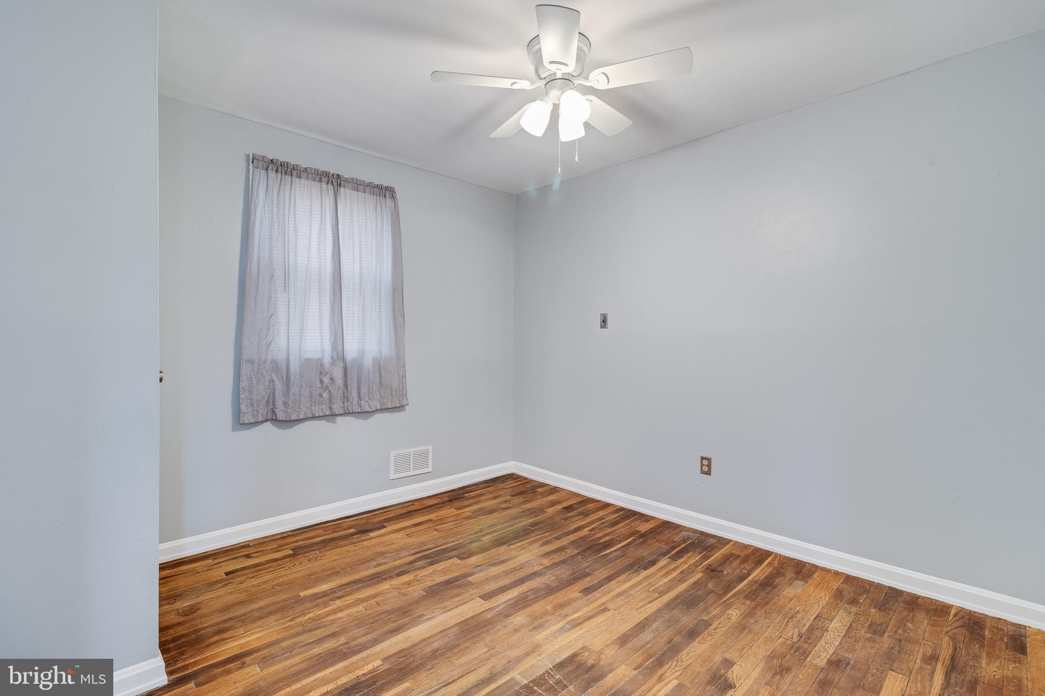 PLEASANT SPRINGS - Residential