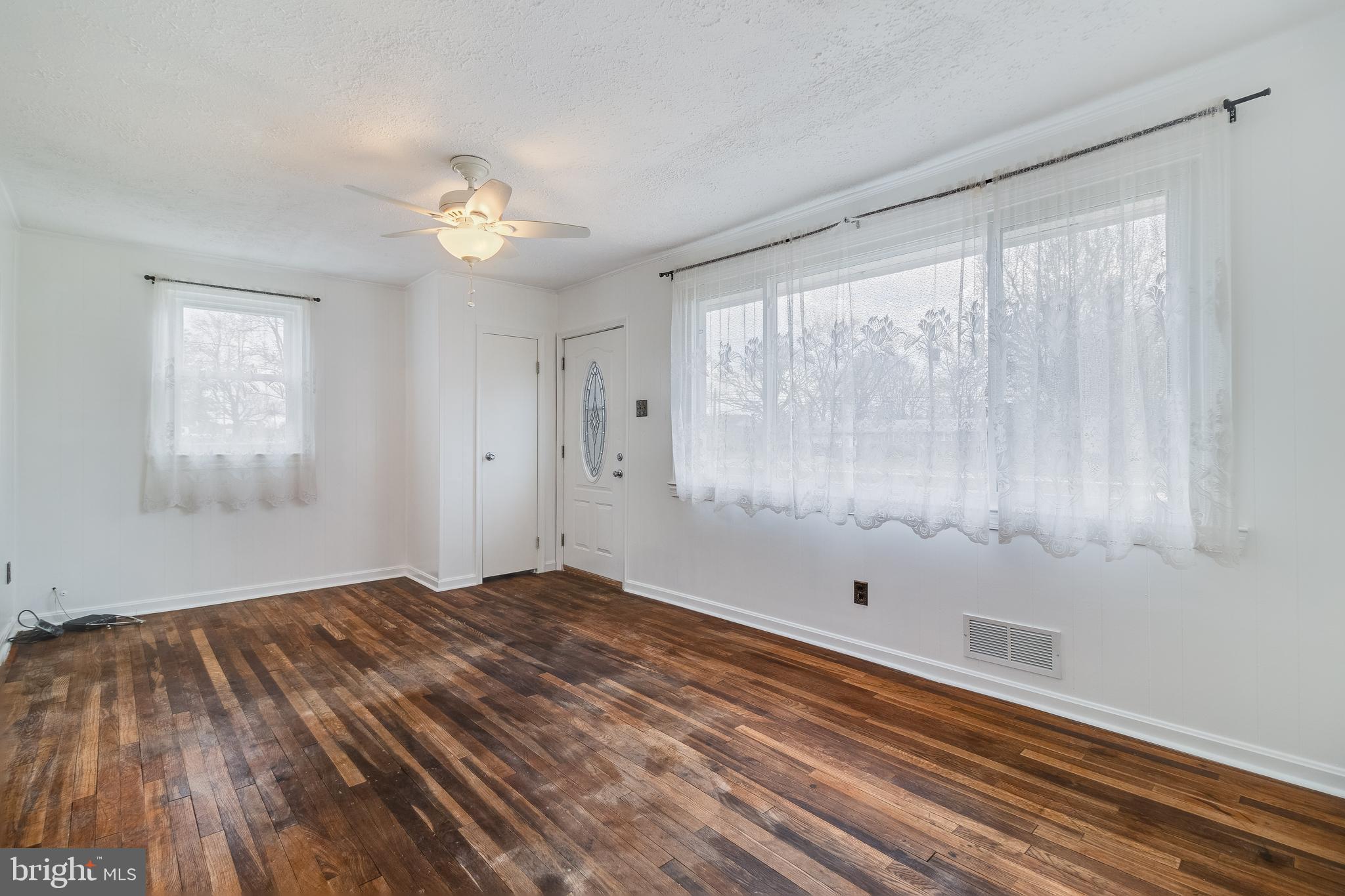 PLEASANT SPRINGS - Residential