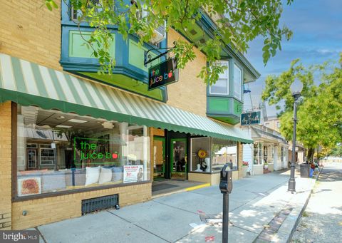 22 CENTRE MERCHANTVILLE NJ 08109