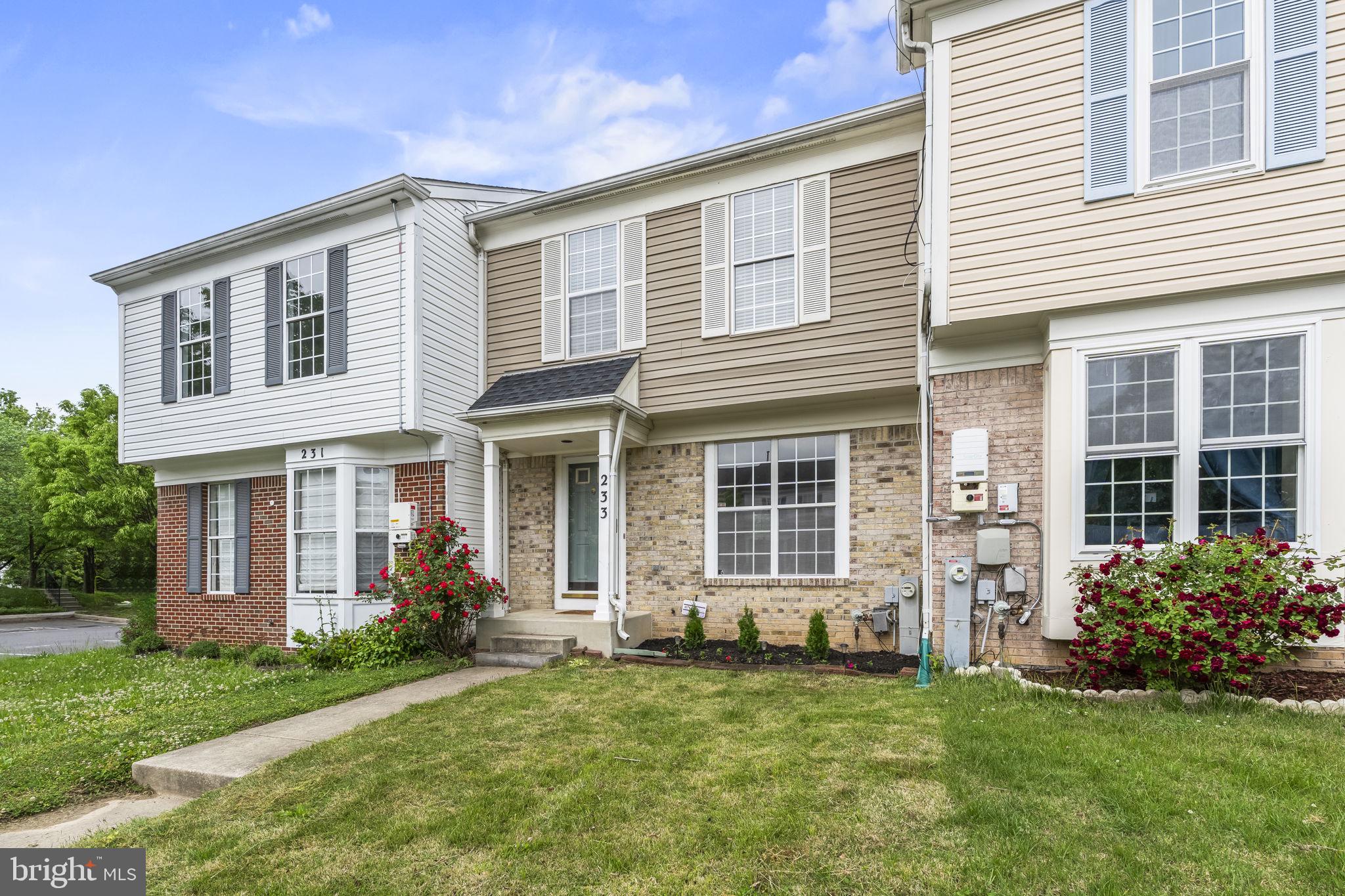 SEVEN OAKS - Residential
