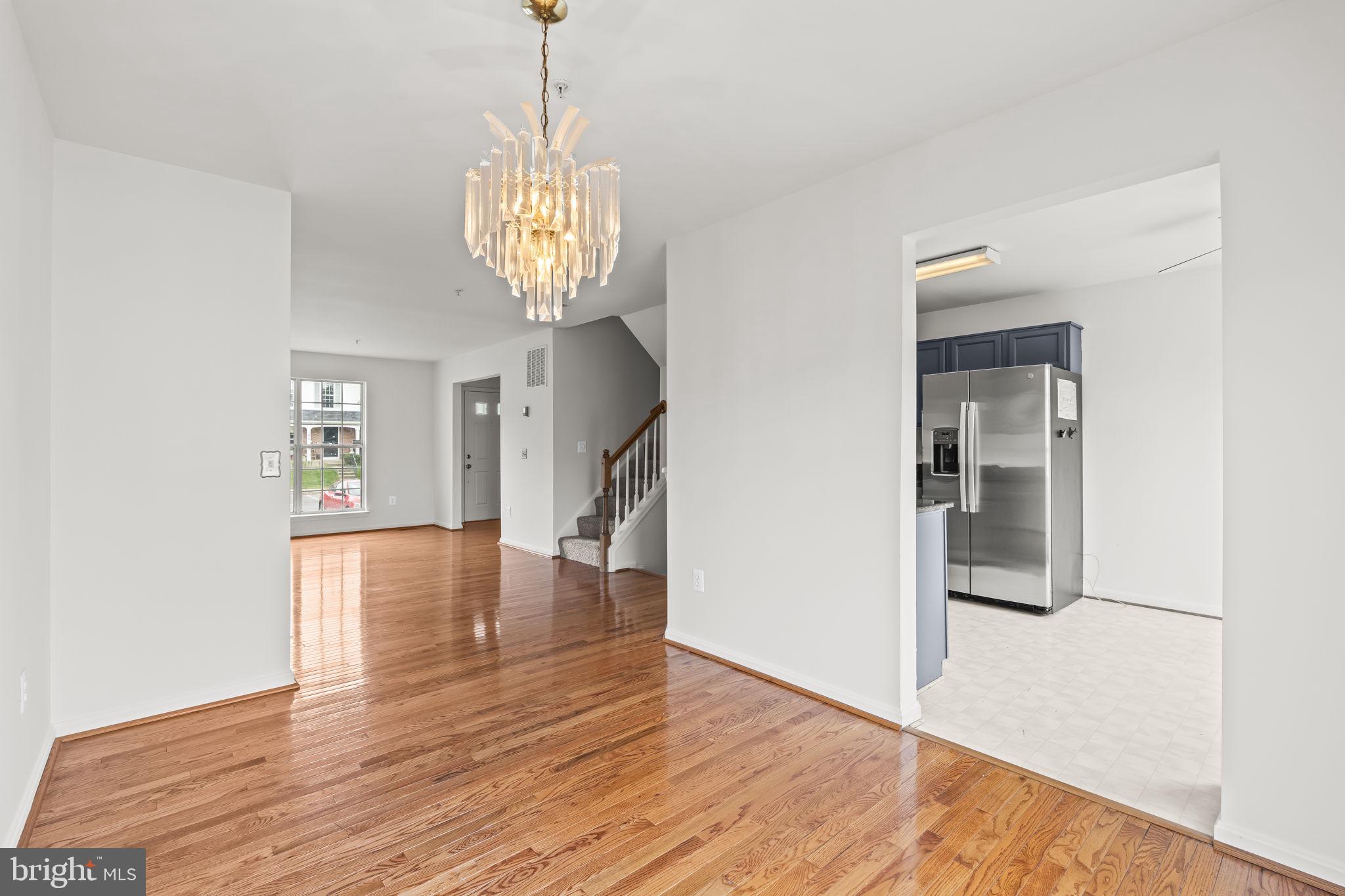 SEVEN OAKS - Residential