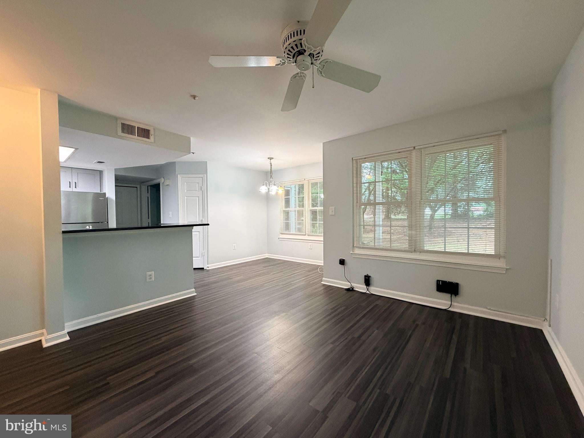 931 HILLSIDE LAKE TERRACE 103