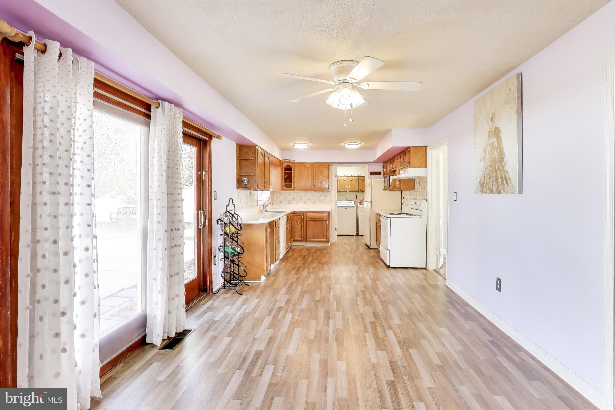 FOXHILL AT BELAIR - Residential