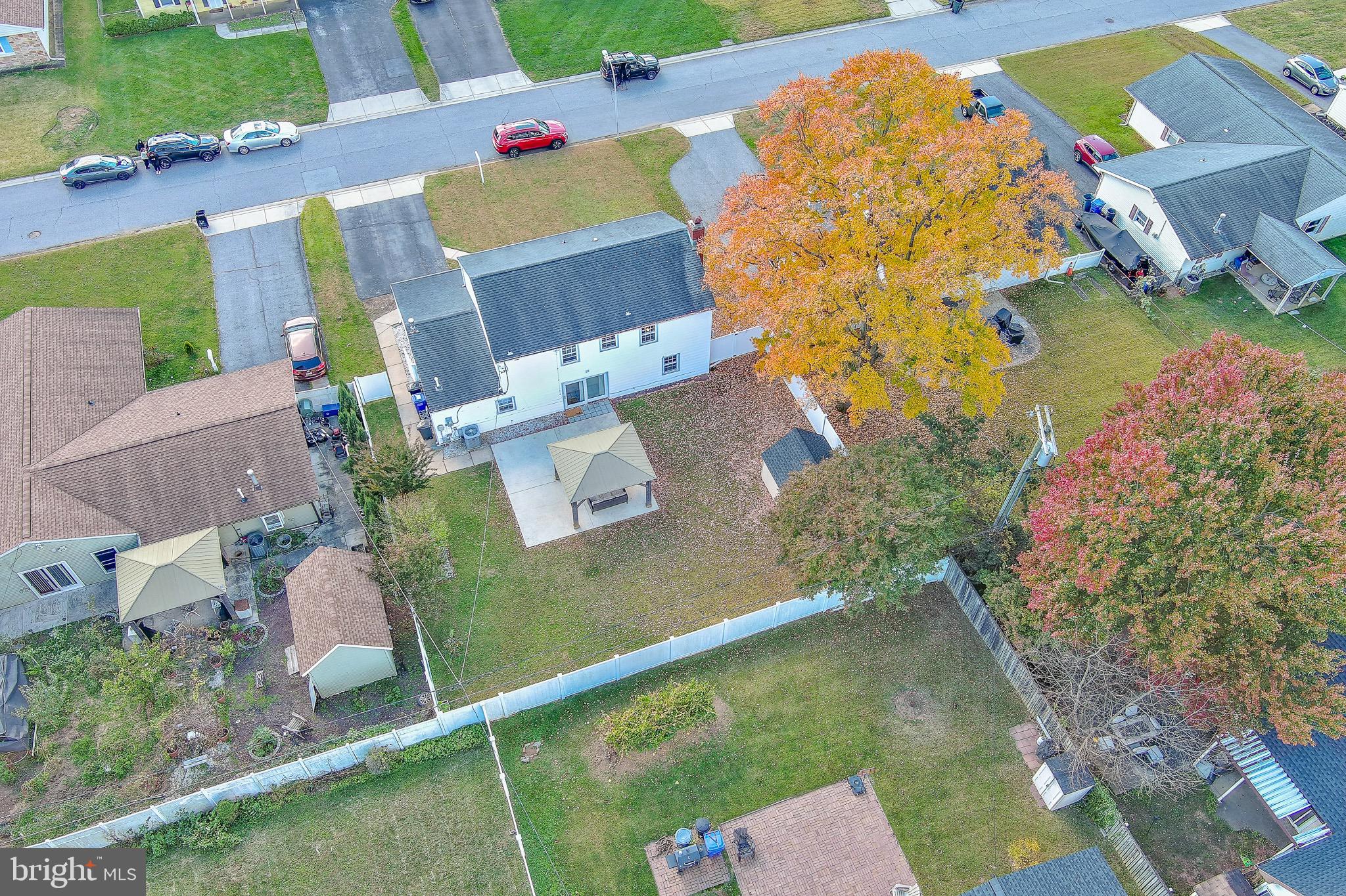 FOXHILL AT BELAIR - Residential