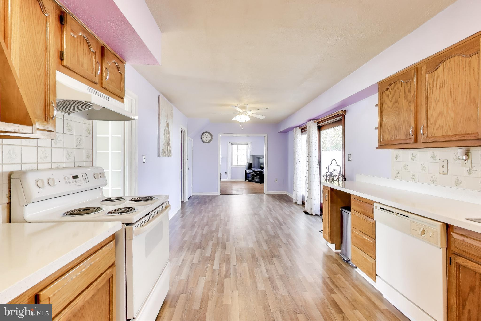 FOXHILL AT BELAIR - Residential