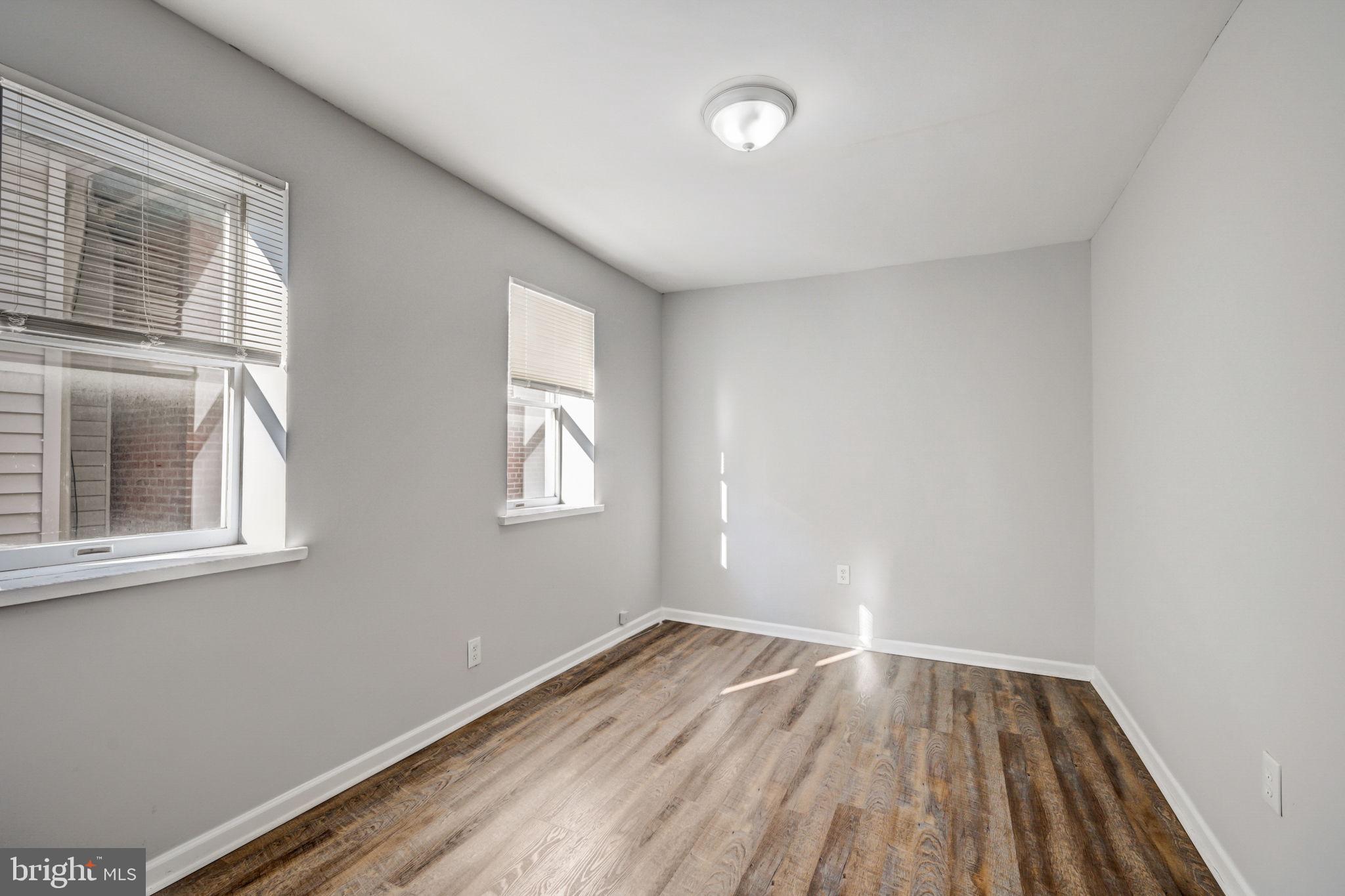 BRISTOL - Residential