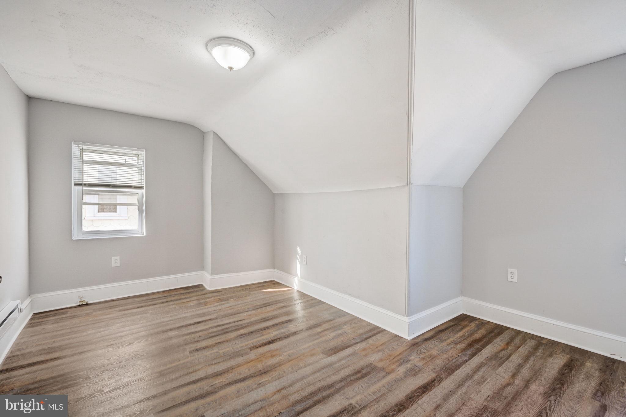 BRISTOL - Residential