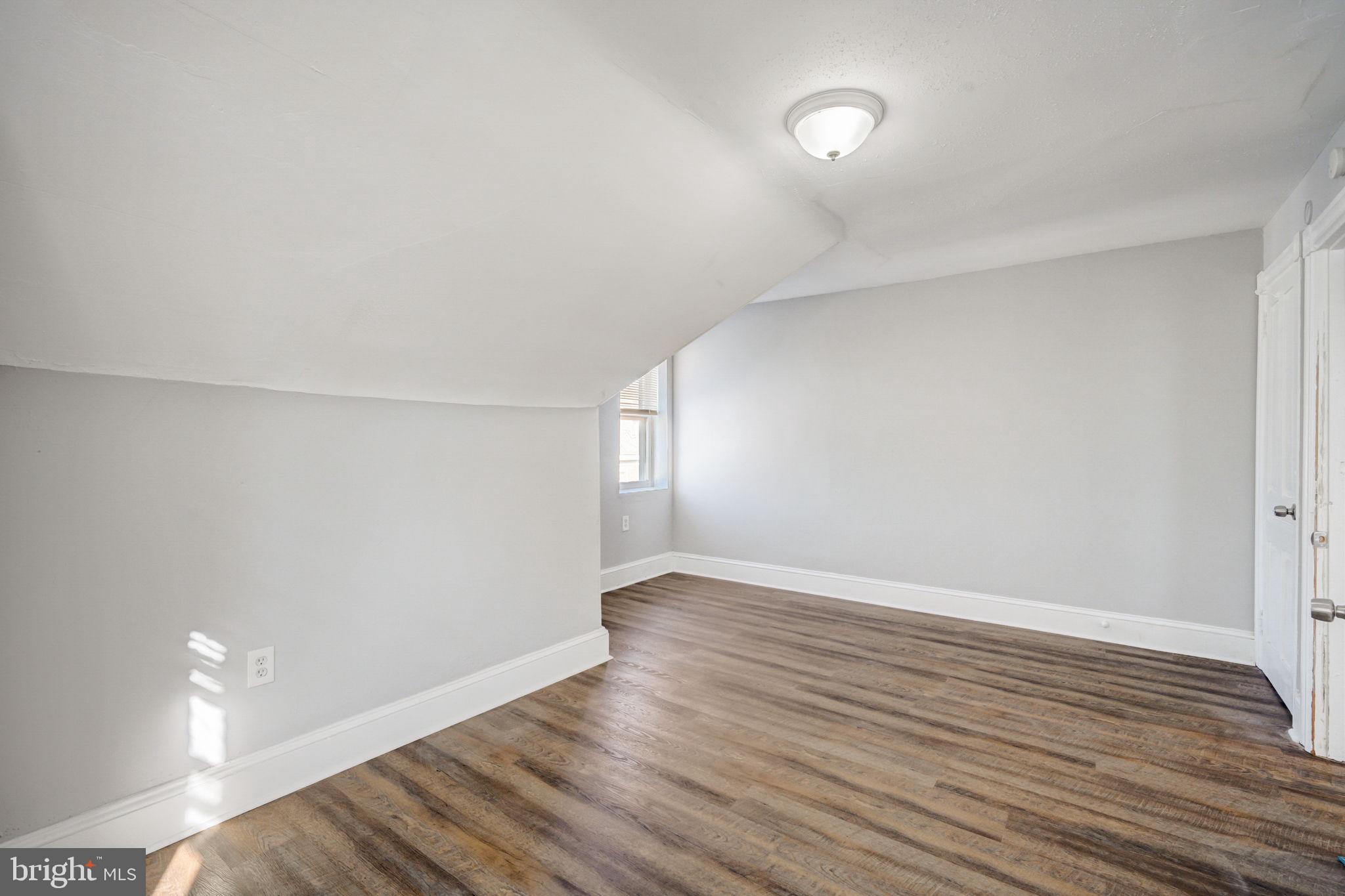 BRISTOL - Residential