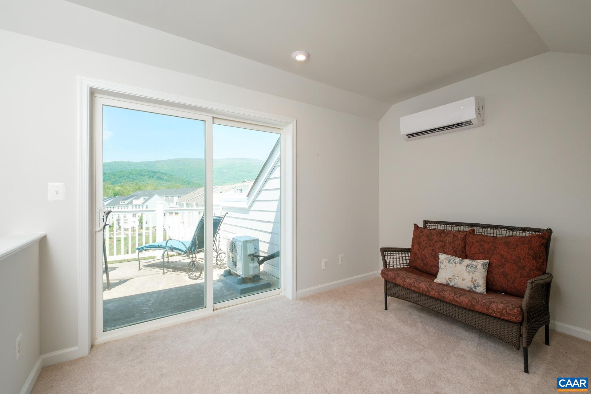 PLEASANT GREEN - Residential